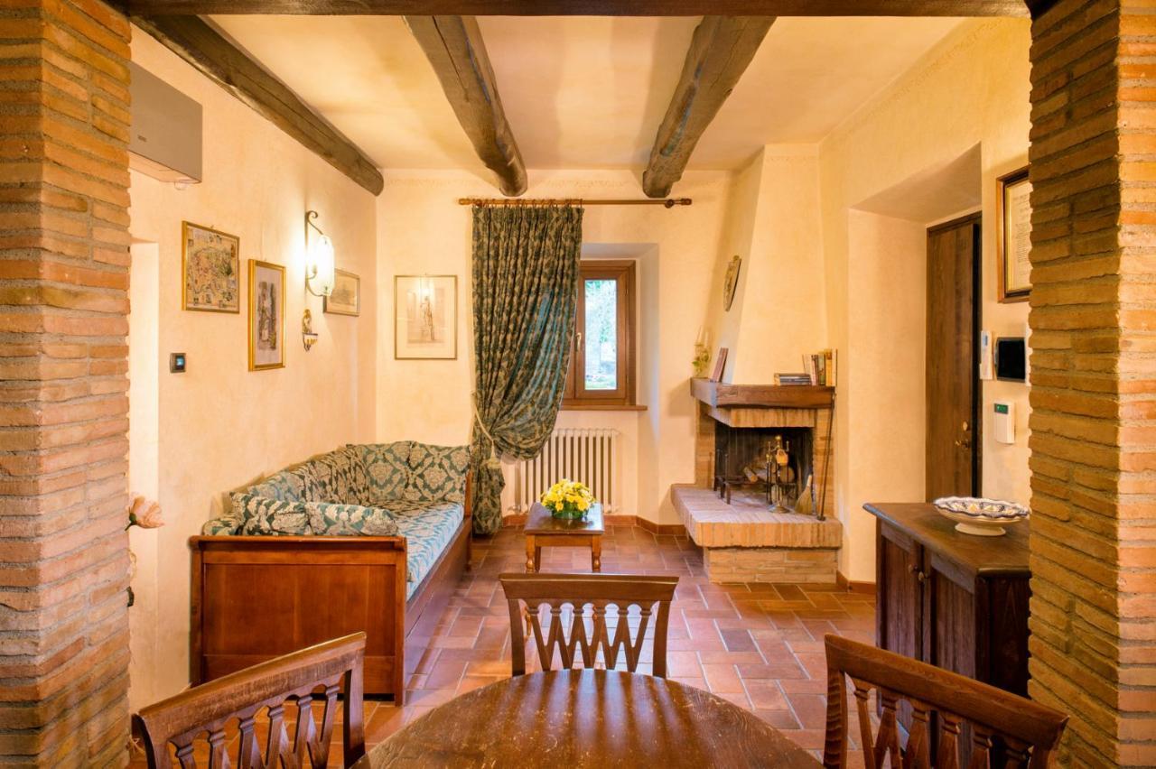 Mercatale  Rocca Di Pierle, Agriturismo Di Charme - Cortona المظهر الخارجي الصورة
