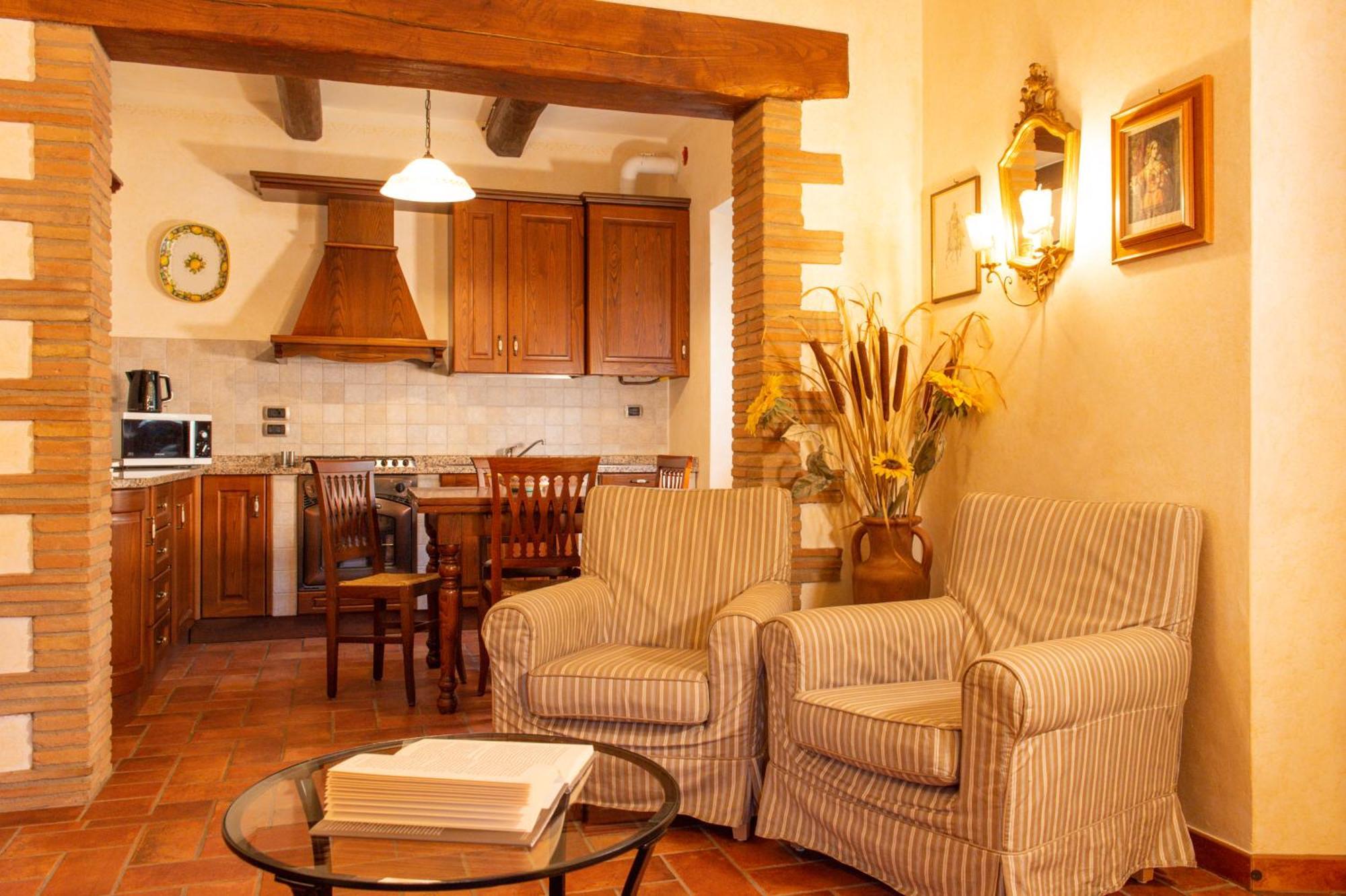 Mercatale  Rocca Di Pierle, Agriturismo Di Charme - Cortona المظهر الخارجي الصورة