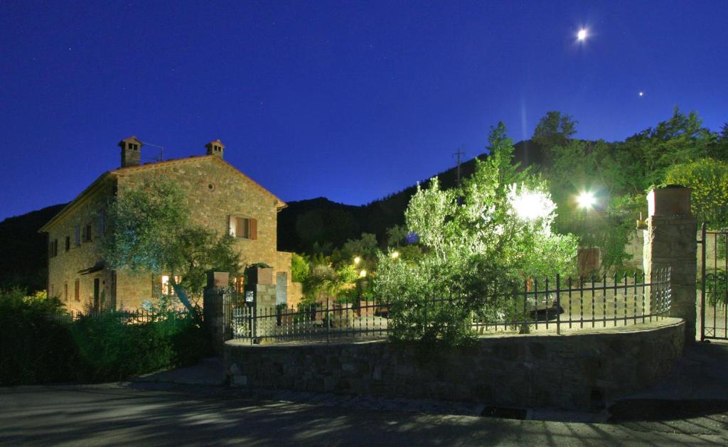 Mercatale  Rocca Di Pierle, Agriturismo Di Charme - Cortona المظهر الخارجي الصورة