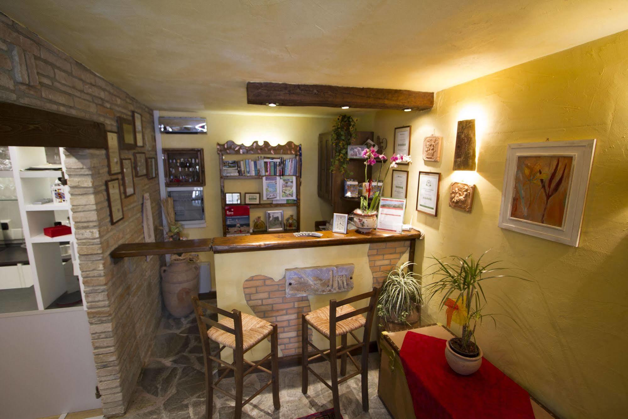 Mercatale  Rocca Di Pierle, Agriturismo Di Charme - Cortona المظهر الخارجي الصورة